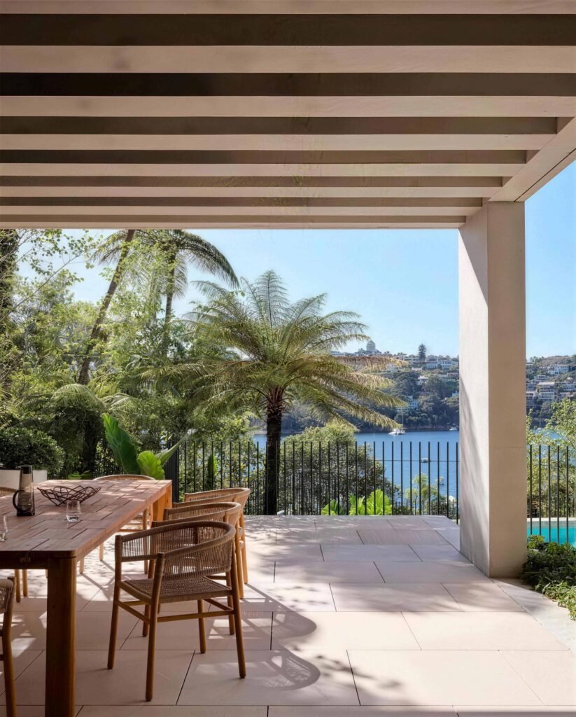 “Tropical Haven Pavilion” – A Luxury Southeast Asian Seaside Villa