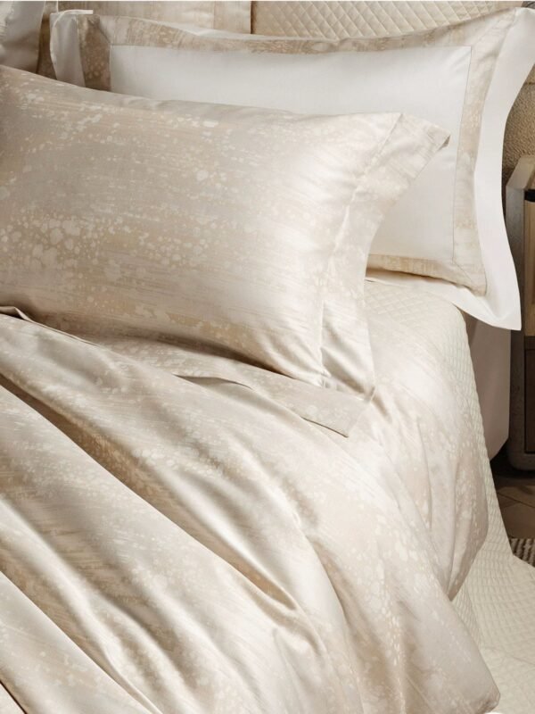 Lishi Luxury Optical Art Jacquard Bedding Set