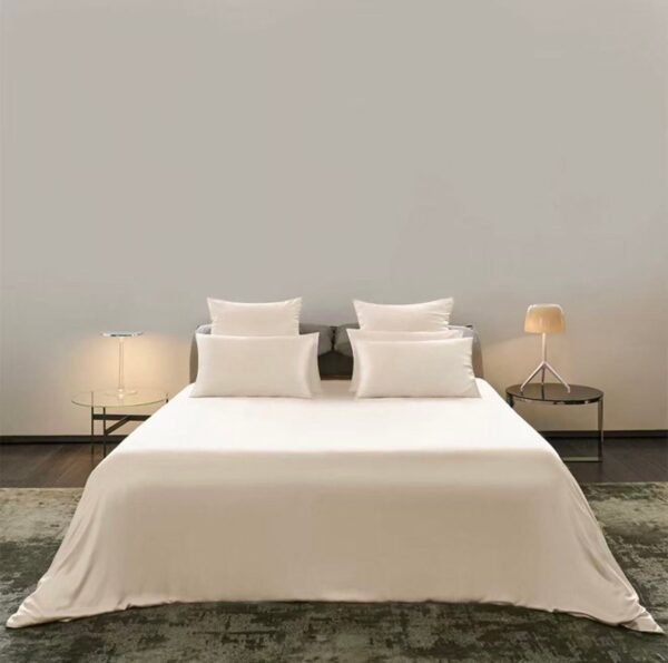 Lishi High-End Luxury Silk Bedding Set