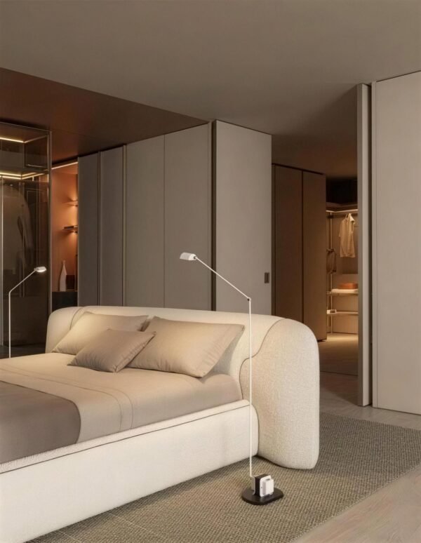 Lishi Theo bed
