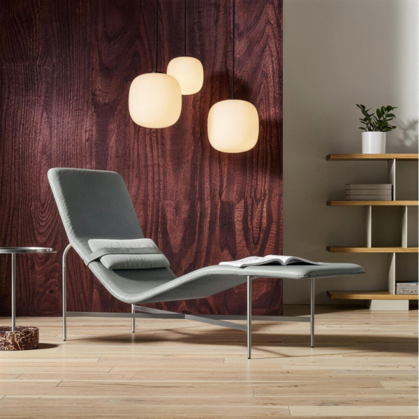Lishi leather chair (Leather Lounge Chair / Daybed)