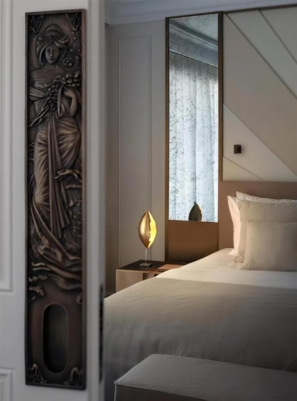 Lishi Malagolina table lamp