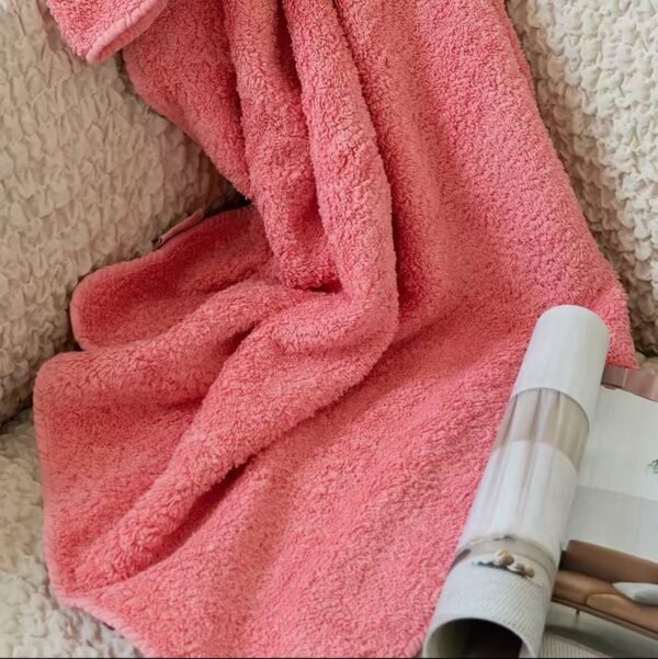 Lishi Egyptian Long-Staple Cotton 700 GSM Hand Towel