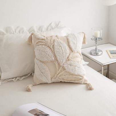 Homary White Tufted Tassel Cushion