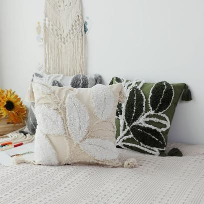 Homary White Tufted Tassel Cushion