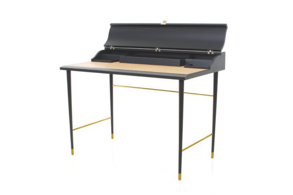 Lishi Stellar Works Laval Table